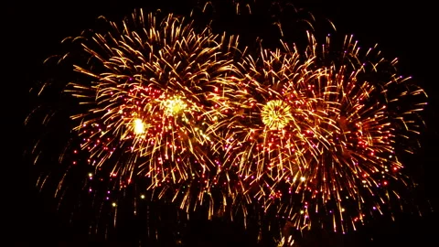Fireworks in the night sky 스톡 동영상 134188517