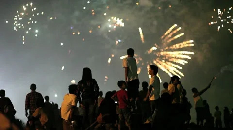  Fireworks ot the beach  Video stock 10717963