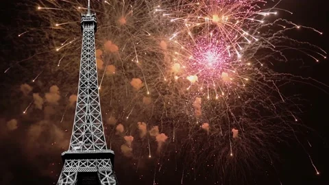 Fireworks over the Eiffel Tower ( time lapse, with zoom). Paris Stock Footage 234066036