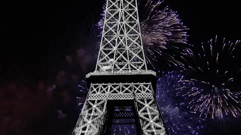 Fireworks over the Eiffel Tower ( time lapse, with zoom). Paris Stock Footage 234066268