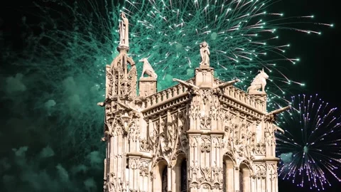 Fireworks over the Saint-Jacques Tower (Tour Saint-Jacques). Paris, France Stock Footage 252639800