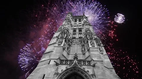 Fireworks over the Saint-Jacques Tower (Tour Saint-Jacques). Paris, France Stock Footage 253638465