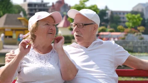 First date of an elderly couple, retired lovers. Love in old age. Video stock 163739650