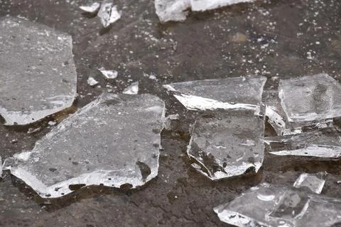 First ice on the lake in the fall Foto stock