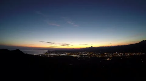 First light of the day 動画素材 68456040