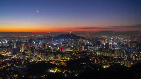 The first light of the year during the winter sunrise. in Seoul, South Korea. Stock Footage 168063168