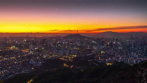 The first light of the year during the winter sunrise. in Seoul, South Korea. Stock Footage 168066741