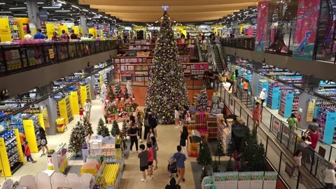 First MR D.I.Y Plus is open in Mid Valley Megamall Malaysia Vidéo 257675792