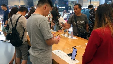 First sales of iPhone 11 Pro in Hong Kong Stock Footage 116874681
