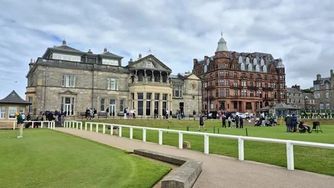 First tee and R and A headquarters building, St Andrews, Scotland Stock Footage 280068815