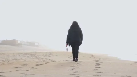 First walk of 2024 at the beach Stock-Footage 260231386