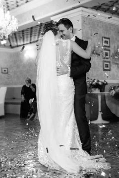 The first wedding dance of the bride and groom Stock Photos