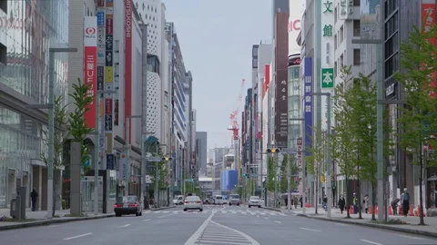 First weekend after emergency declaration of Tokyo Covid-19 Stock Footage 128178074