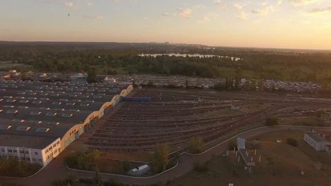 First_Metro_Train_Starting_Trip 스톡 동영상 105547800