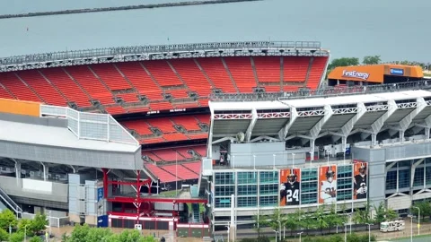 99 Cleveland Browns Stock Video Footage - 4K and HD Video Clips