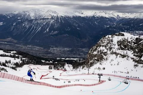 FIS Alpine Skiing World Cup in Crans Montana, Switzerland - 20 Feb 2025 Foto stock
