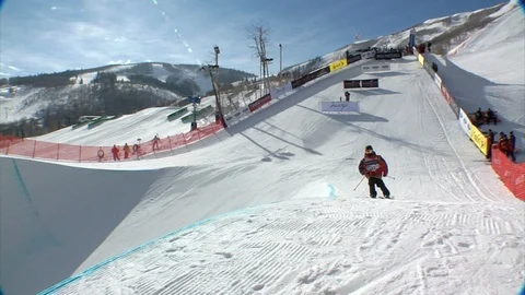 F.I.S Freestyle World Cup event at the Eagle Superpipe, Park City, UT. Stock Footage 98012702
