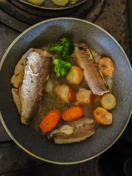 Fish in Pan with Vegetables 스톡 사진