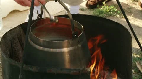 Fish soup, cauldron, fire Video stock 11316604