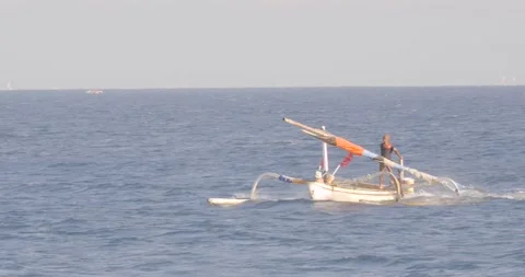 Fisheman returning home 2 動画素材 145298427