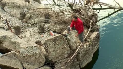 Fisher 12 Video stock 8851821