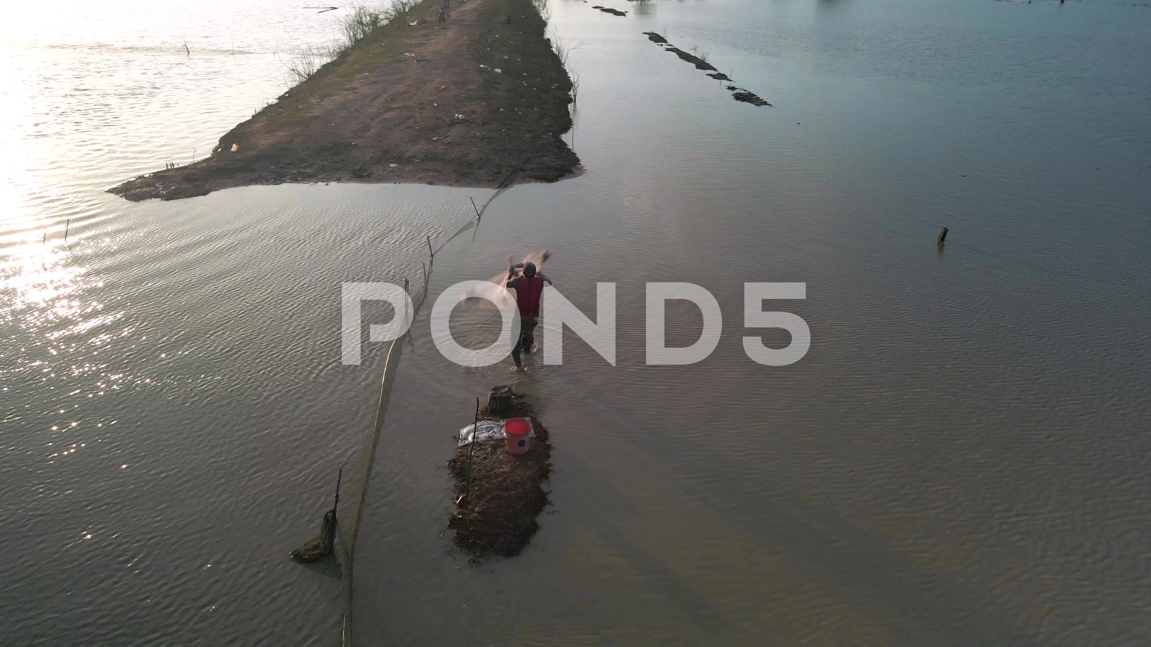 Fisherman cast net fishing in Tonle Sap , Stock Video