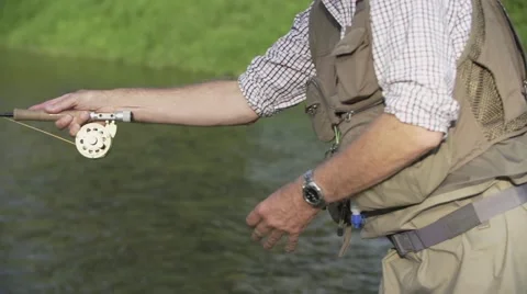 Fisherman casting a line Video stock 56204664