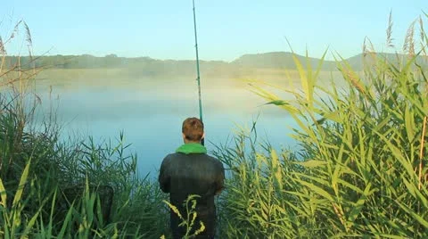 Fisherman On Lake 스톡 동영상 22281287