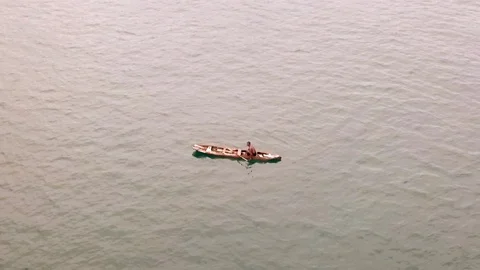 Fisherman on pirogue Stock Footage 87125193