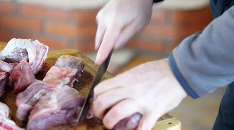 A fisherman prepares meat. Video stock 44673640