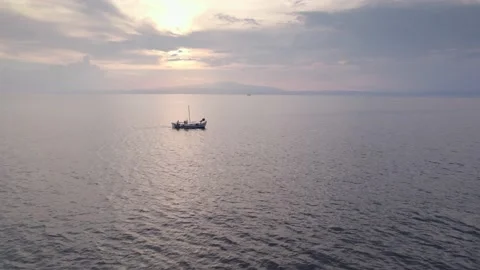 Fisherman sunset H.265 스톡 동영상 230613539