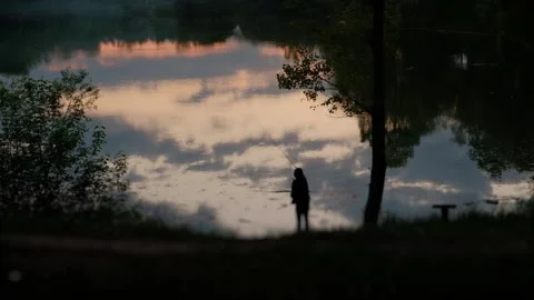 A fisherman throws tackle Video stock 89714861