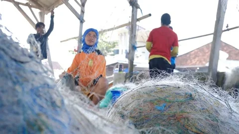 Fishermen are Checking Nets Stock Footage 197981703