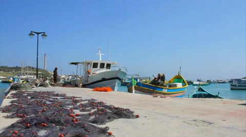Fishermen on boat Stock Footage 37767106