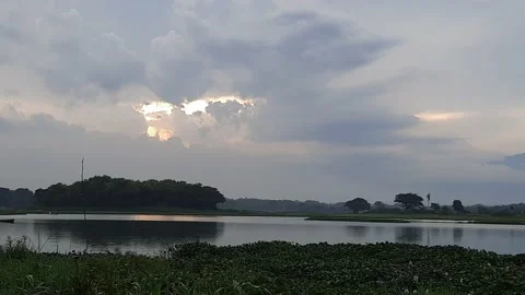 Fishermen On Lake Catch Fish With Small Boats. Vídeo Stock 167345783