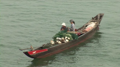 Fishermen Preparing Nets Vídeo Stock 39645445
