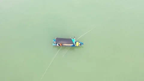 Fishermen pulling in net Video stock 109326948