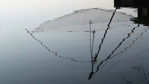 Fishernet reflections Stock Footage 165870785