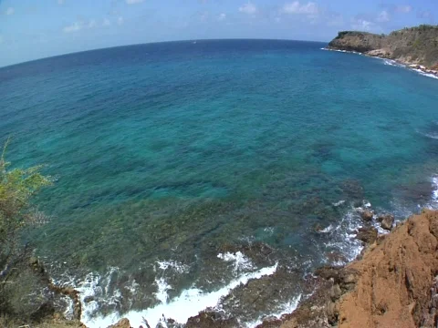 Fisheye of ocean from cliff Stock Footage 708869