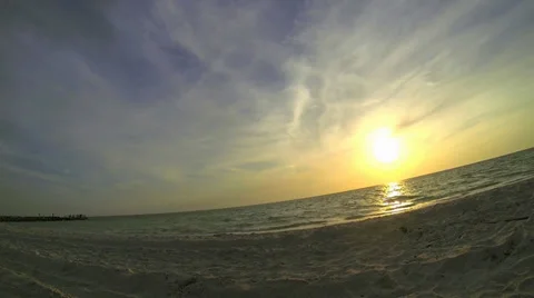 Fisheye sunset on Florida beach 스톡 동영상 38665710