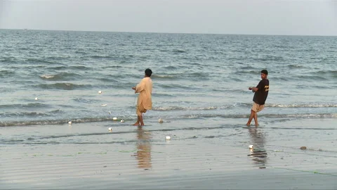 Fishing from beach Stock Footage 202127548