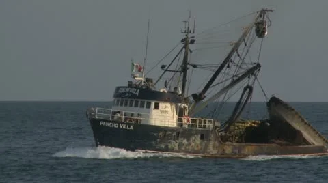 Fishing boat 3 動画素材 10973296