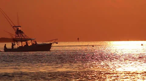 Fishing boat in the Florida Keys Video stock 24116624