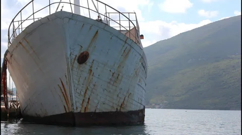 Fishing boat Video stock 32428049