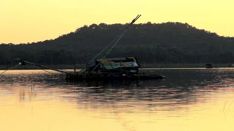 Fishing boat Видео 91340398