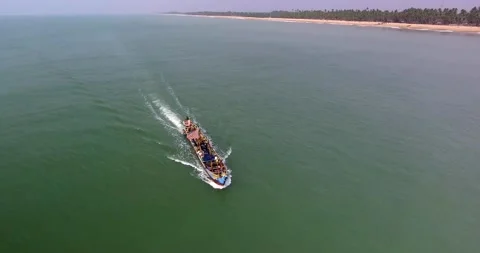 A fishing boat 스톡 동영상 163737464