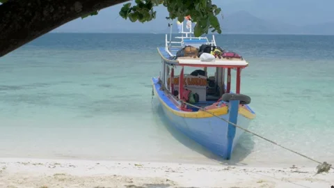 Fishing boat 動画素材 273443608