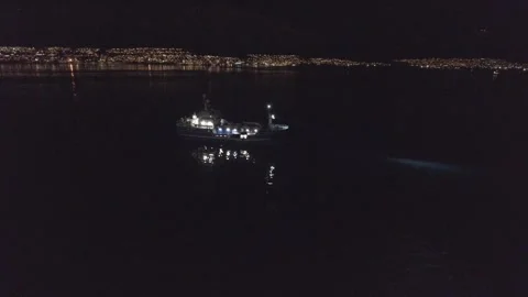 Fishing boat at night 스톡 동영상 272295598