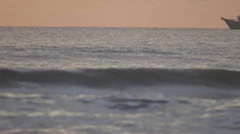 Fishing boat at Sunrise, Ormond Beach, Florida Vídeo Stock 11410007