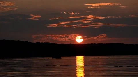Fishing boat at sunset 動画素材 45761135